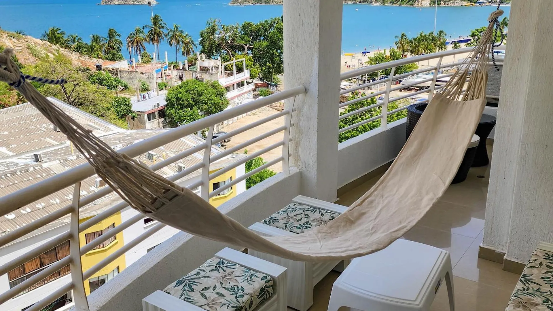 Apartamentos Con Vista Al Mar Brisa Marina Rodadero - By Bedviajes Santa Marta  Apartment Santa Marta (Magdalena)