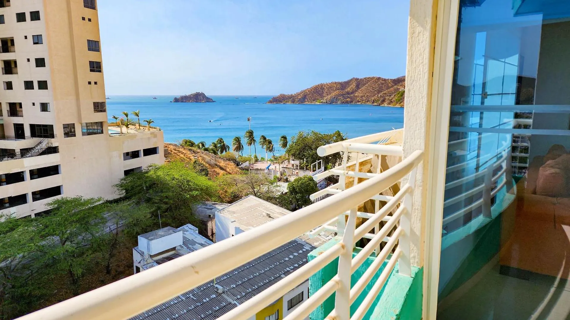 Apartamentos Con Vista Al Mar Brisa Marina Rodadero - By Bedviajes Santa Marta  Colombia