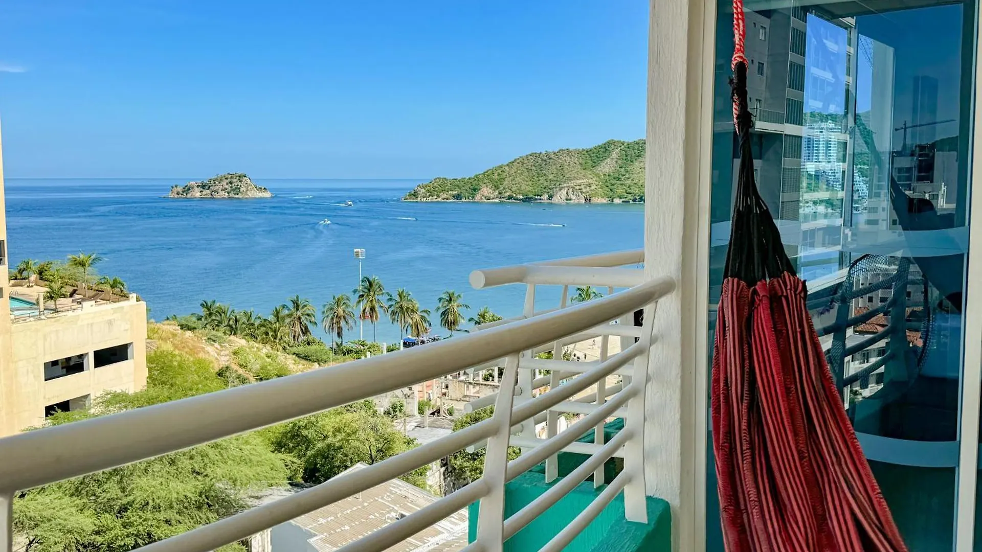 Apartamentos Con Vista Al Mar Brisa Marina Rodadero - By Bedviajes Santa Marta  Apartment