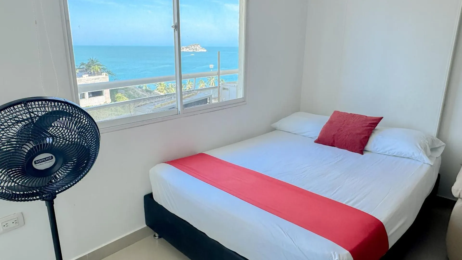 Apartment Apartamentos Con Vista Al Mar Brisa Marina Rodadero - By Bedviajes Santa Marta